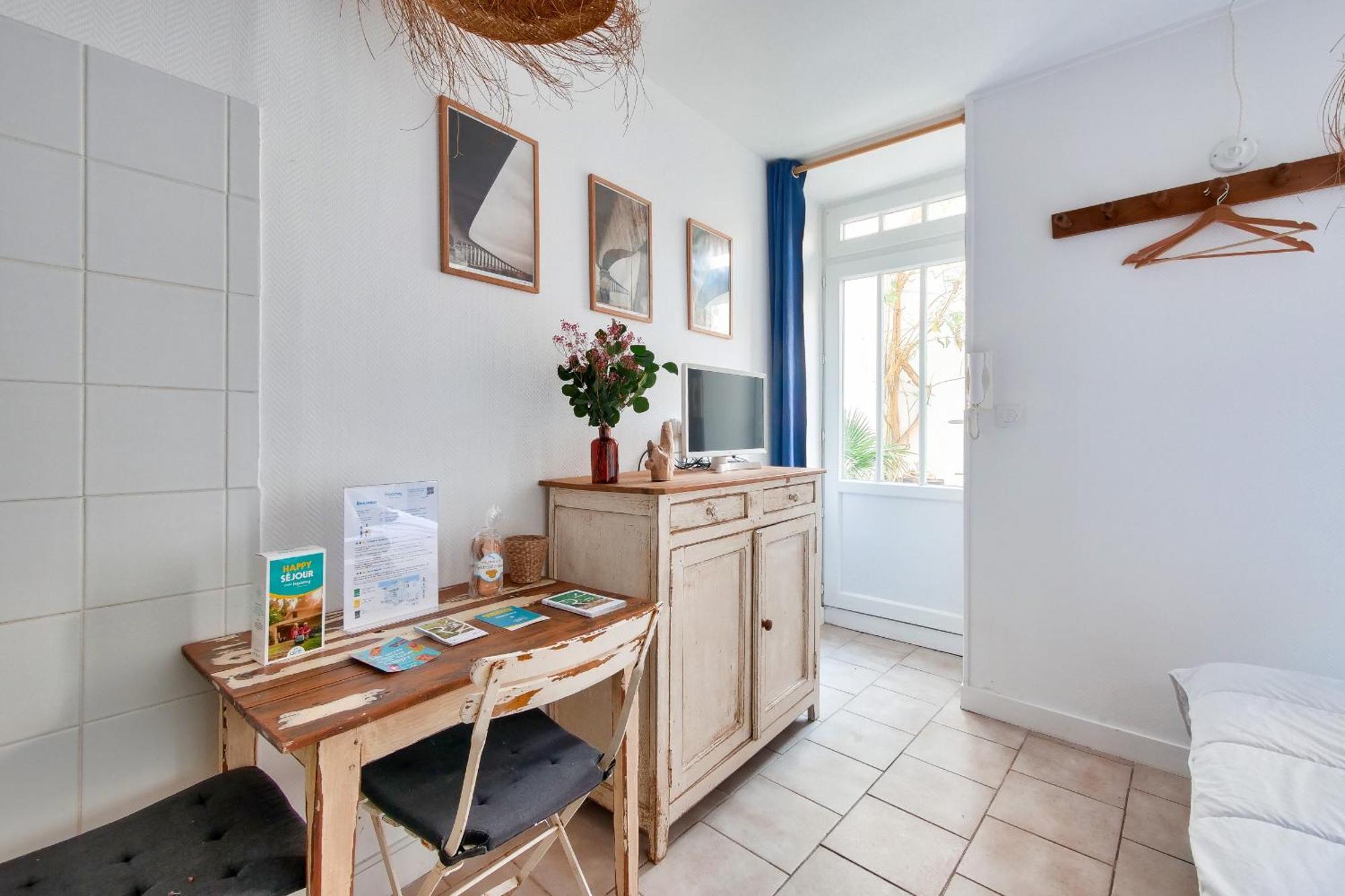 La Suite 24 - Studio Avec Terrasse A 100M Du Port De Saint-Martin-de-Ré Exterior foto